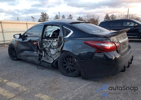 2017 Nissan Altima 2.5 из США, поврежденный, VIN 1N4AL3AP2HC256715